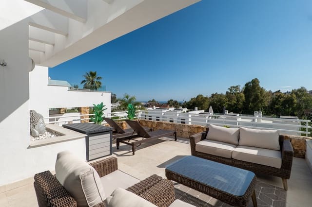 3 bedroom Townhouse for sale in Marbella with pool garage - € 2,050,000 (Ref: 9616524)
