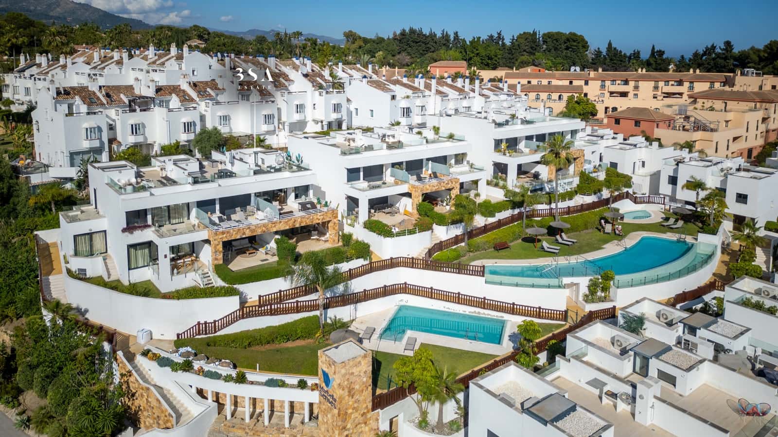 3 soverom Hus til salgs i Marbella med svømmebasseng garasje - € 2 050 000 (Ref: 9616524)