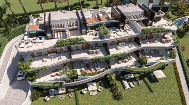 3 sypialnia Apartament na sprzedaż w Marbella z basenem garażem - 740 000 € (Ref: 9616528)