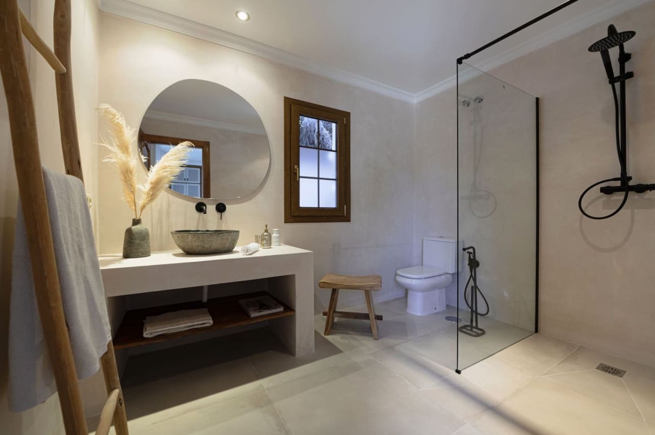 5 sypialnia Willa na sprzedaż w Marbella z basenem - 1 950 000 € (Ref: 9616530)