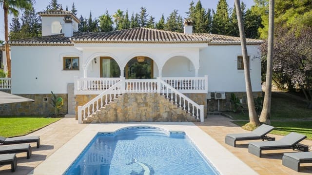 5 Zimmer Villa zu verkaufen in Marbella mit Pool - 1.850.000 € (Ref: 9616530)