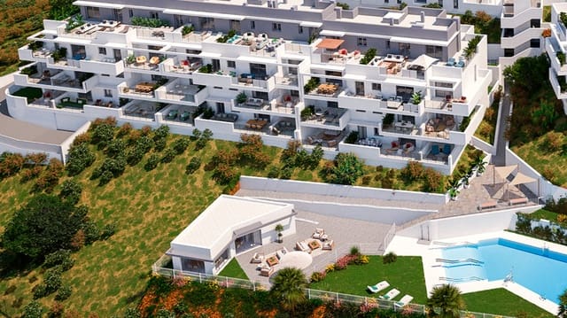 3 soveværelse Lejlighed til salg i Puerto de la Duquesa, Manilva med swimmingpool garage - € 310.000 (Ref: 9616532)