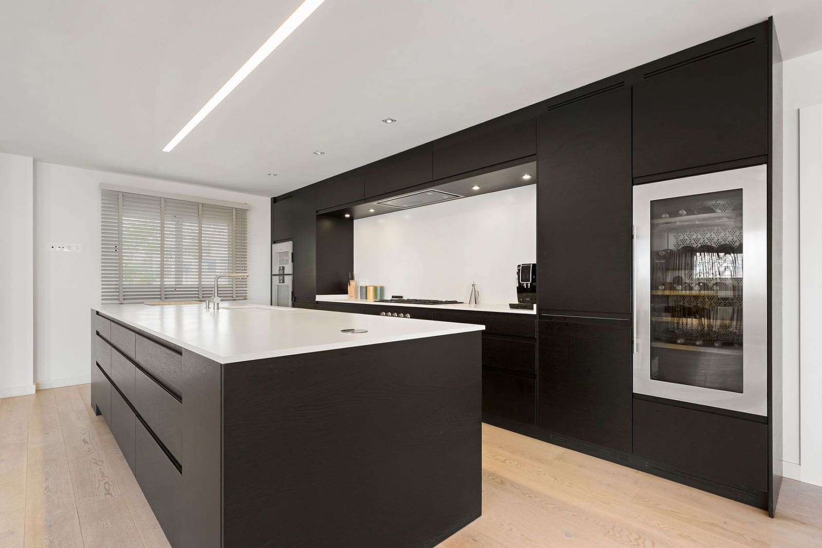 Apartamento de 4 habitaciones en Marbella en venta con piscina garaje - 1.495.000 € (Ref: 9616546)