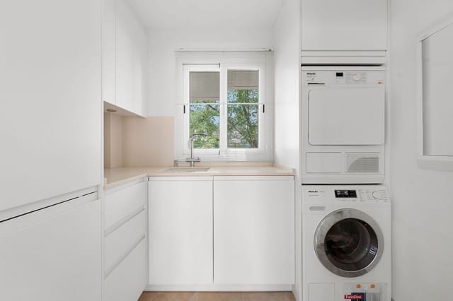 4 slaapkamer Appartement te koop in Marbella met zwembad garage - € 1.495.000 (Ref: 9616546)