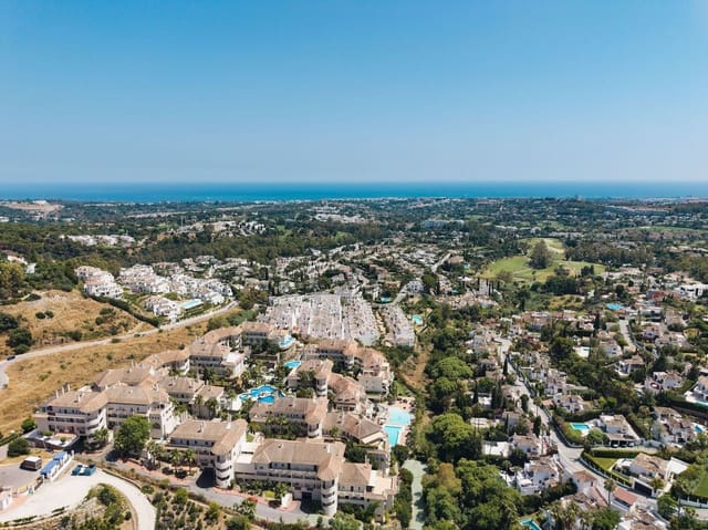 4 slaapkamer Appartement te koop in Marbella met zwembad garage - € 1.495.000 (Ref: 9616546)