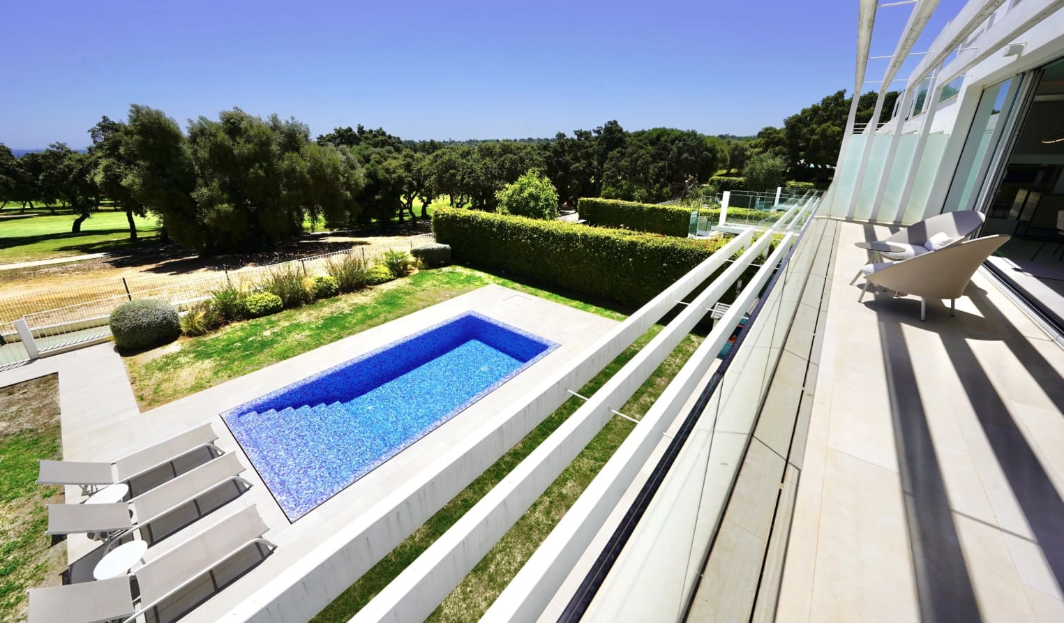 5 Zimmer Villa zu verkaufen in Sotogrande mit Pool Garage - 1.495.000 € (Ref: 9616549)