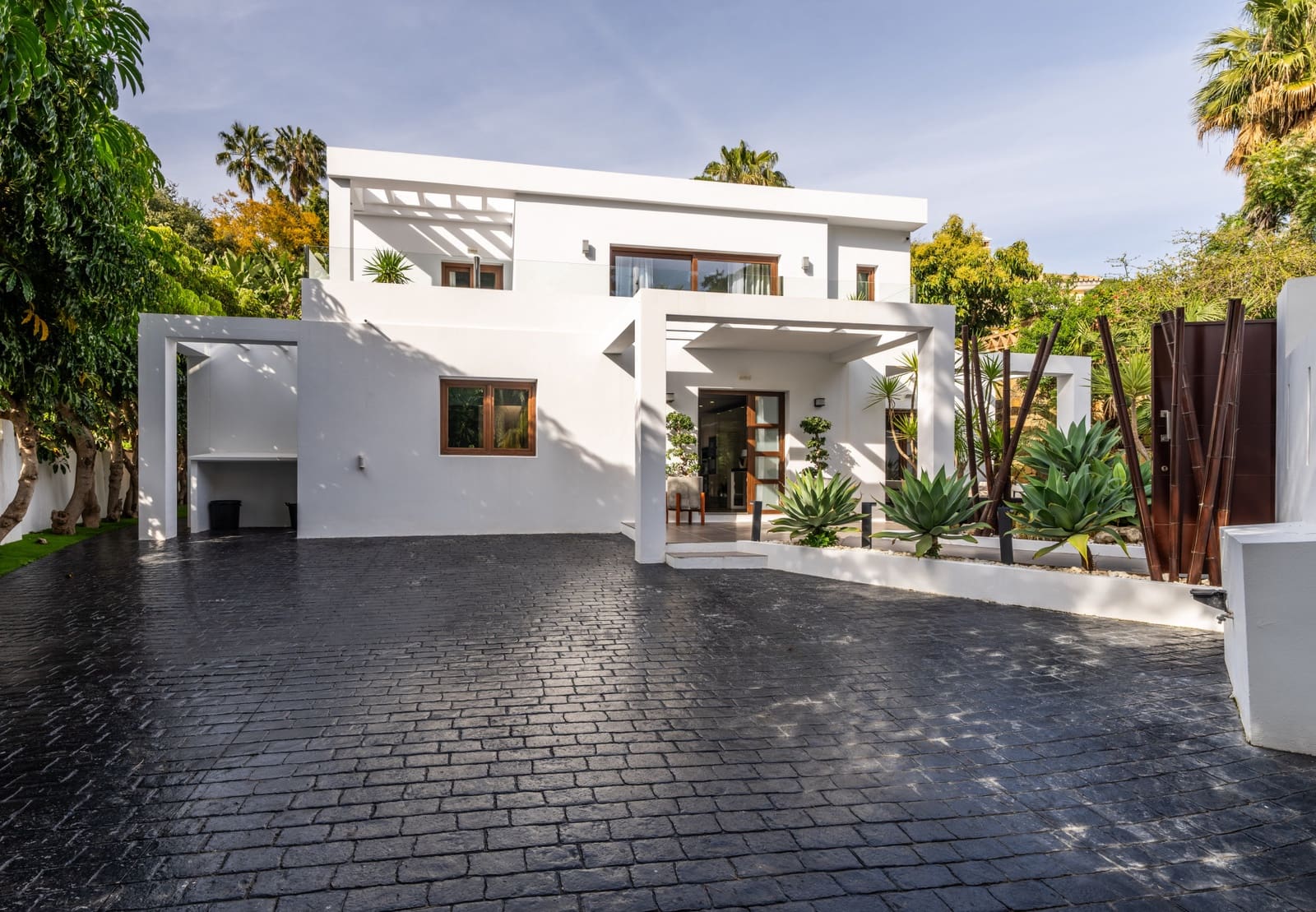 5 soverom Villa til salgs i Marbella med svømmebasseng - € 2 395 000 (Ref: 9616552)