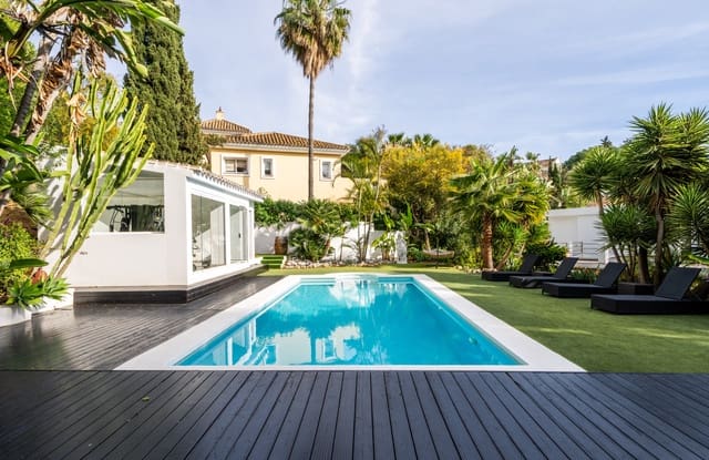 5 soveværelse Villa til salg i Marbella med swimmingpool - € 2.395.000 (Ref: 9616552)