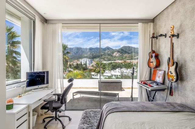 3 chambre Villa/Maison à vendre à Marbella avec piscine garage - 2 145 000 € (Ref: 9616553)