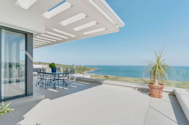 3 sovrum Takvåning till salu i La Alcaidesa med pool garage - 1 499 000 € (Ref: 9616554)