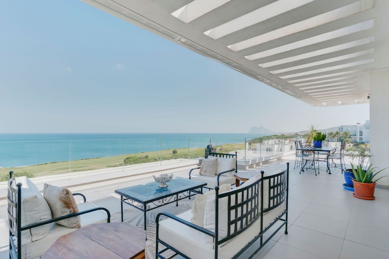3 Zimmer Penthouse zu verkaufen in La Alcaidesa mit Pool Garage - 1.499.000 € (Ref: 9616554)