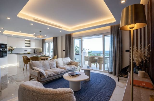 2 soverom Penthouse til salgs i Estepona med garasje - € 1 200 000 (Ref: 9616558)