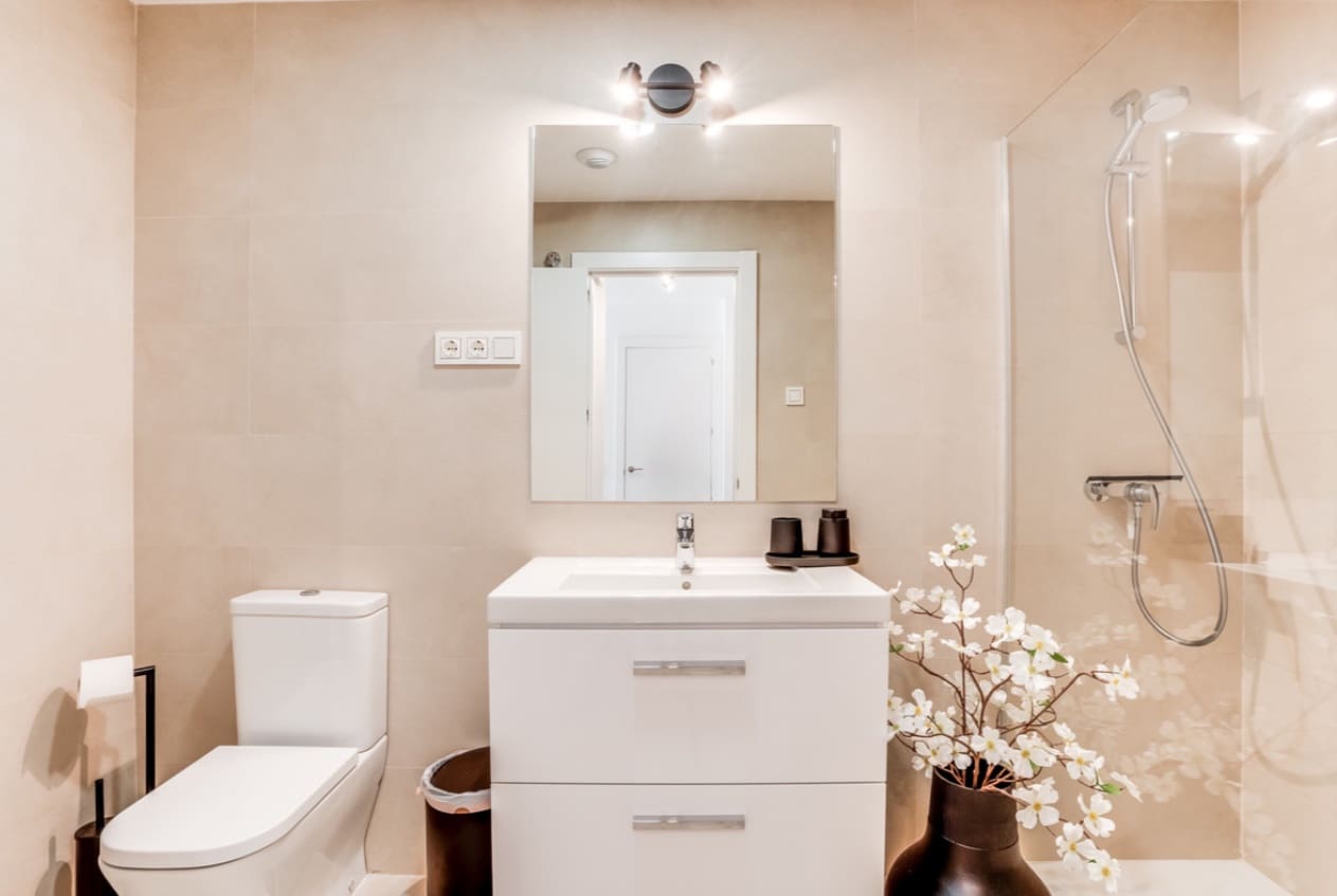 2 soverom Leilighet til salgs i Malaga by med svømmebasseng garasje - € 429 000 (Ref: 9616566)