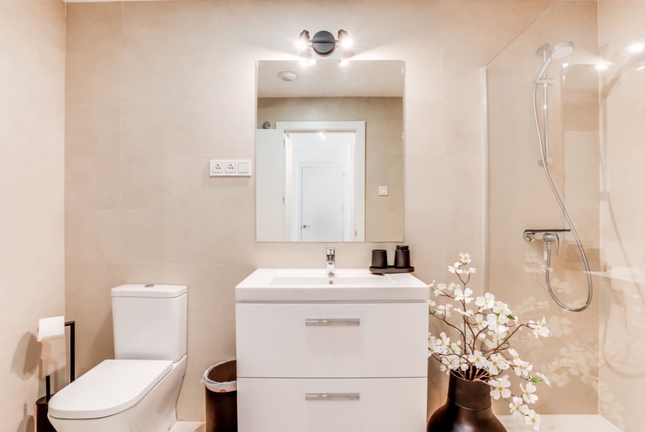 2 sovrum Lägenhet till salu i Malaga stad med pool garage - 419 000 € (Ref: 9616566)