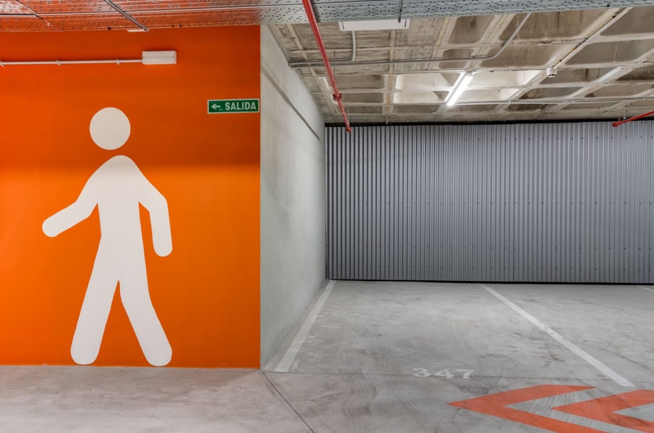 2 sovrum Lägenhet till salu i Malaga stad med pool garage - 419 000 € (Ref: 9616566)