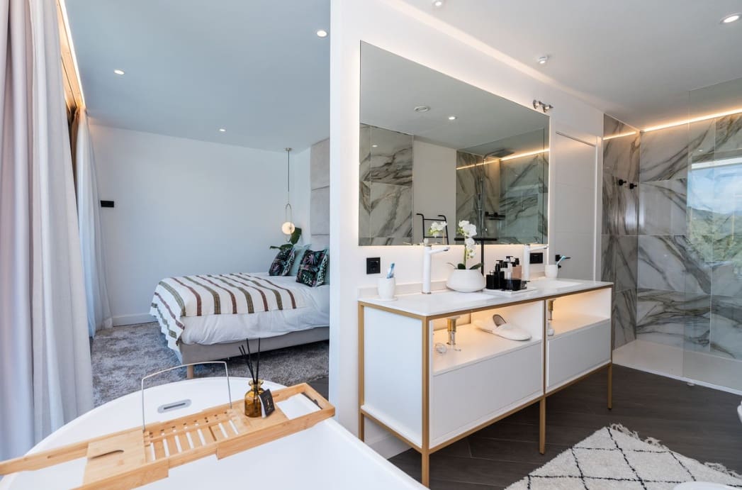 4 sypialnia Willa na sprzedaż w La Cala de Mijas z basenem garażem - 1 150 000 € (Ref: 9616569)