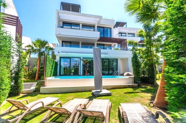 4 chambre Villa/Maison à vendre à La Cala de Mijas, Mijas avec piscine garage - 1 150 000 € (Ref: 9616569)