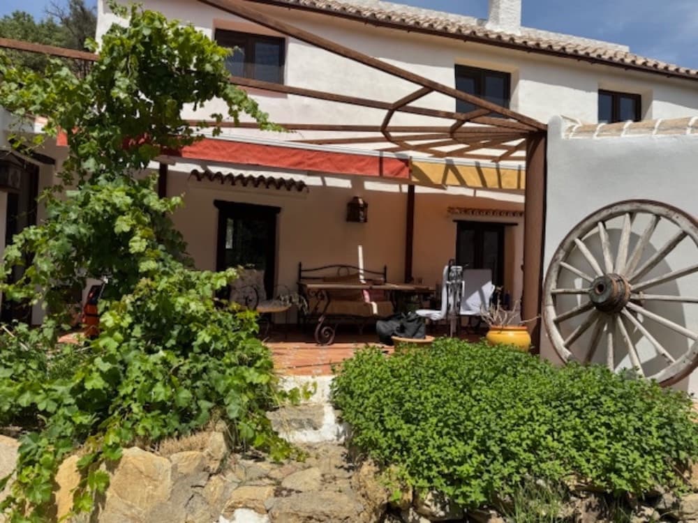 4 sypialnia Willa na sprzedaż w Casares z basenem - 775 000 € (Ref: 9616573)