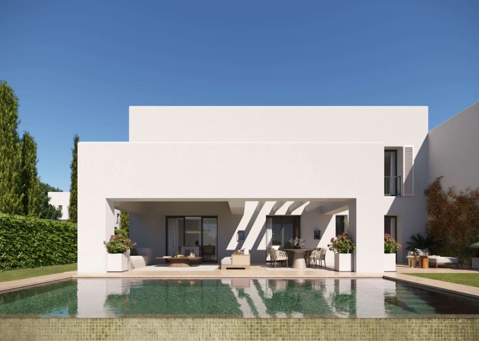 3 bedroom Villa for sale in Sotogrande with pool garage - € 954,000 (Ref: 9616583)