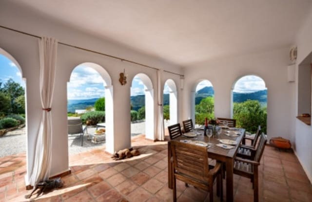 5 sypialnia Willa na sprzedaż w Casares z basenem garażem - 1 895 000 € (Ref: 9616586)