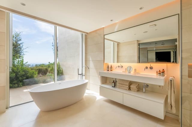 3 quarto Apartamento para venda em Marbella com piscina - 1 795 000 € (Ref: 9616588)