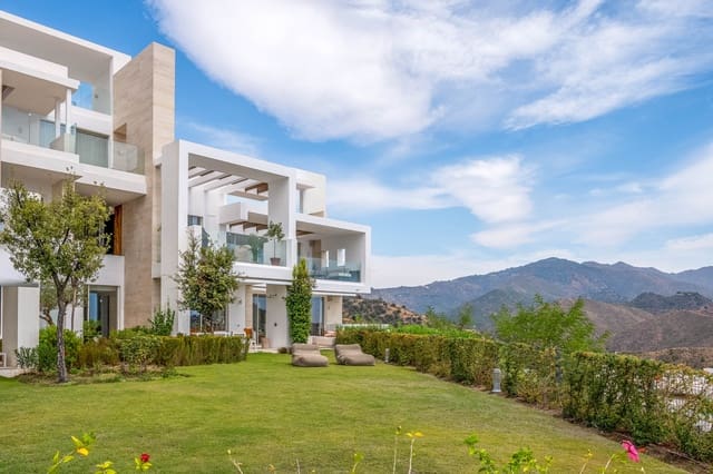 3 quarto Apartamento para venda em Marbella com piscina - 1 795 000 € (Ref: 9616588)