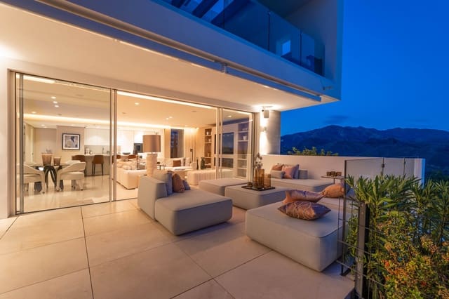3 quarto Apartamento para venda em Marbella com piscina - 1 795 000 € (Ref: 9616588)