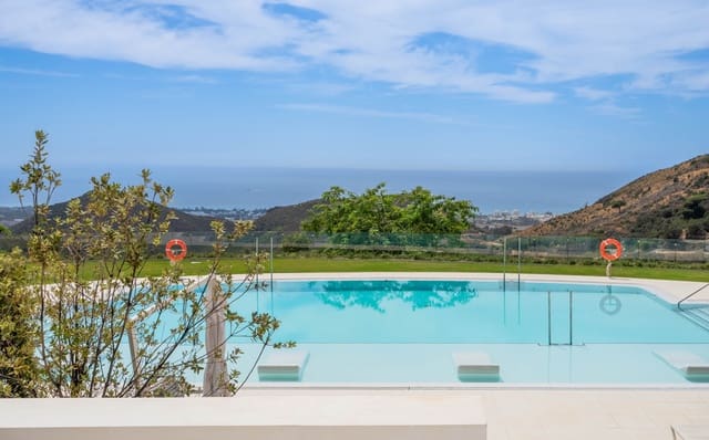 3 Zimmer Apartment zu verkaufen in Marbella mit Pool - 1.795.000 € (Ref: 9616588)