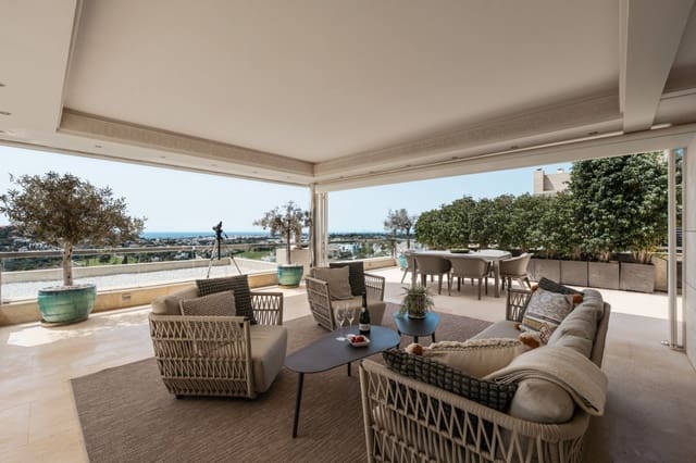 4 soveværelse Penthouse til salg i Marbella med swimmingpool garage - € 2.295.000 (Ref: 9616595)