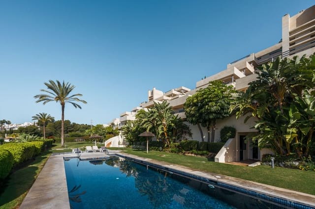 4 soveværelse Penthouse til salg i Marbella med swimmingpool garage - € 2.295.000 (Ref: 9616595)