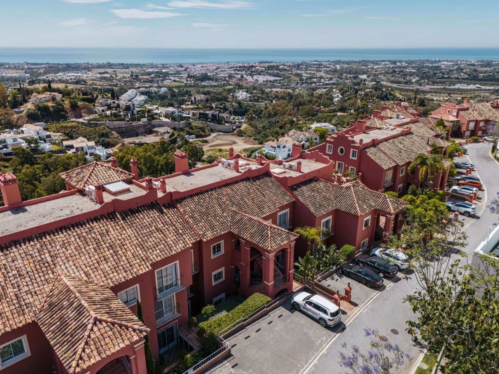 3 slaapkamer Penthouse te koop in Benahavis met zwembad - € 1.950.000 (Ref: 9616596)