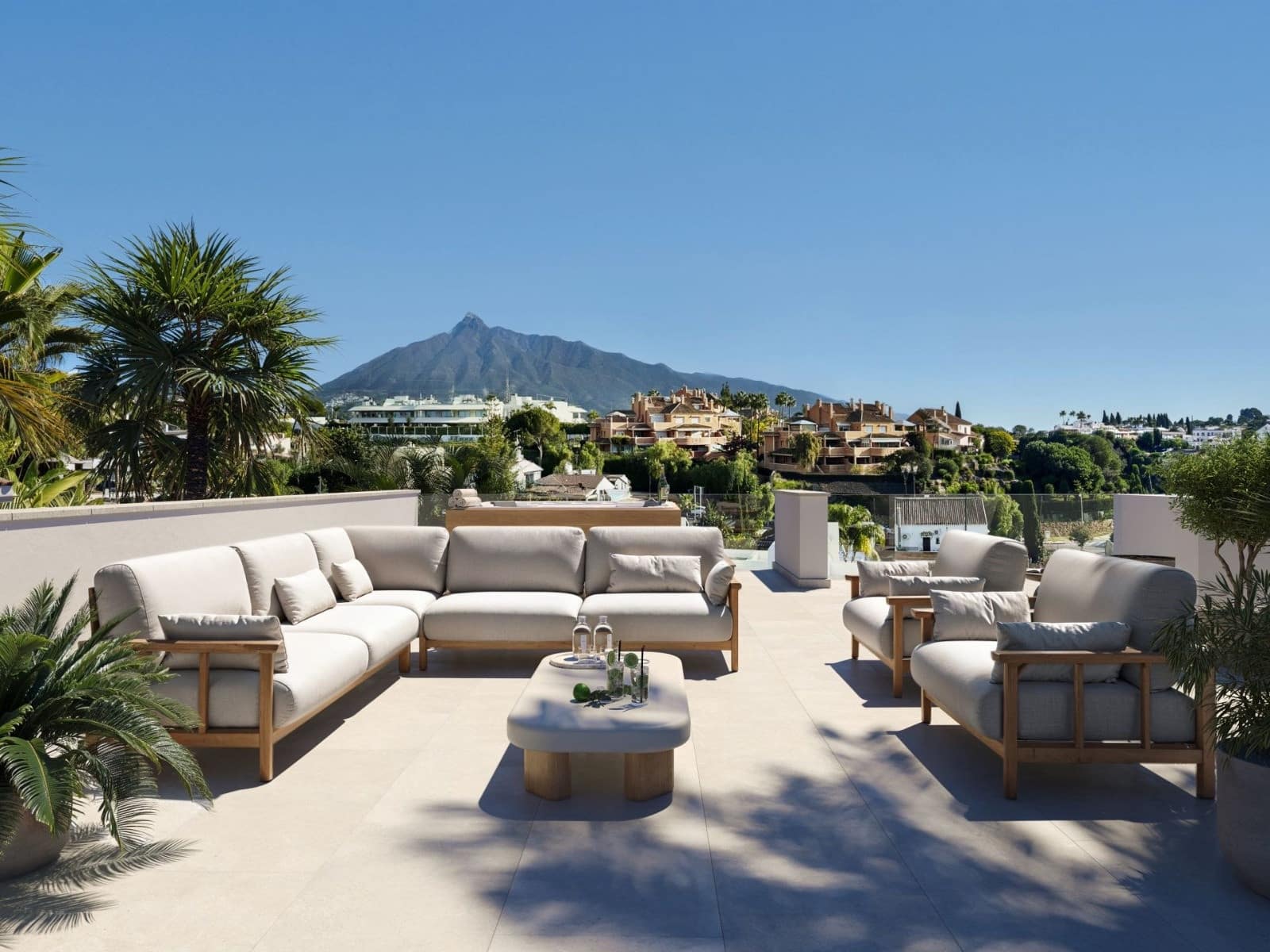 5 sovrum Villa till salu i Marbella med pool garage - 2 475 000 € (Ref: 9616599)