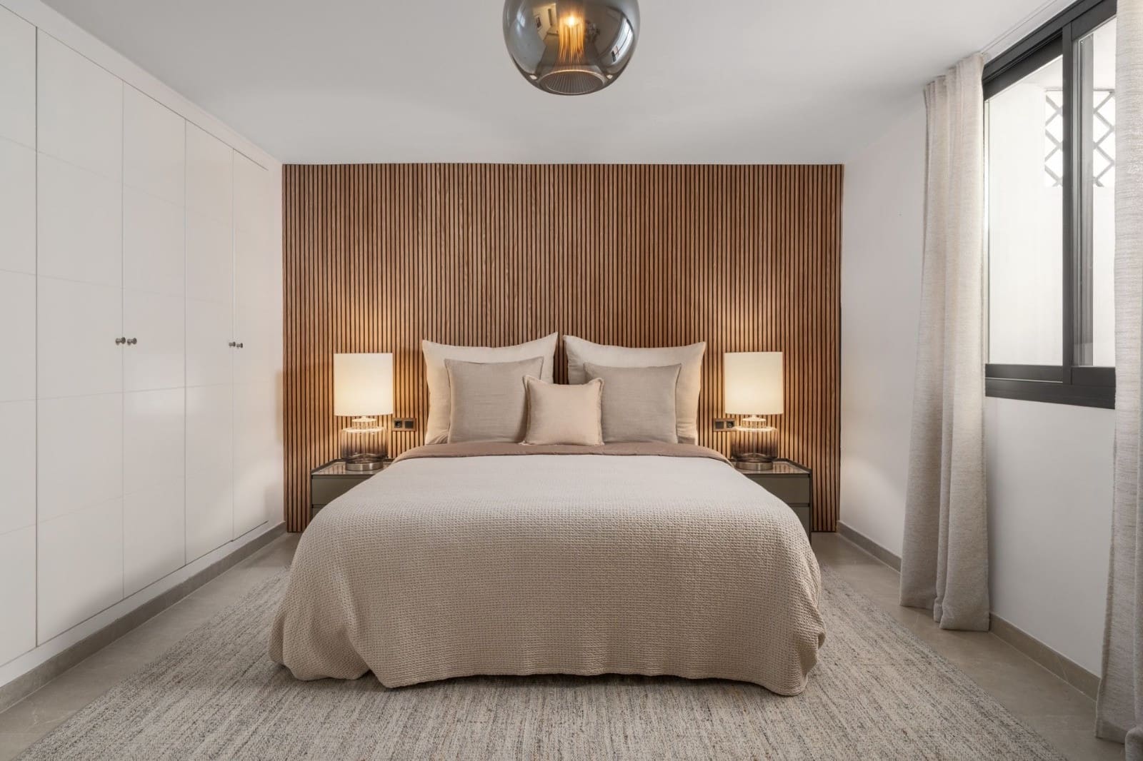 6 sypialnia Willa na sprzedaż w Marbella z basenem garażem - 2 150 000 € (Ref: 9616600)