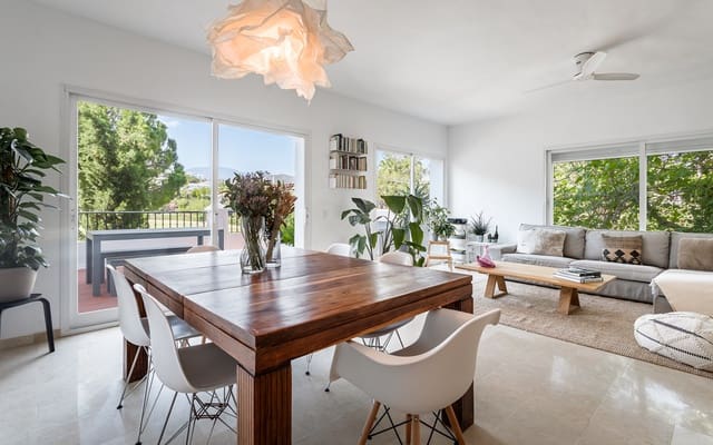 4 slaapkamer Huis te koop in Benahavís met zwembad garage - € 945.000 (Ref: 9616603)