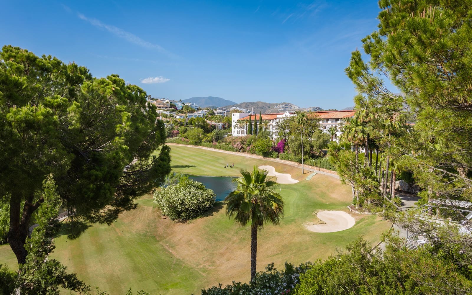 4 soveværelse Byhus til salg i Benahavis med swimmingpool garage - € 945.000 (Ref: 9616603)
