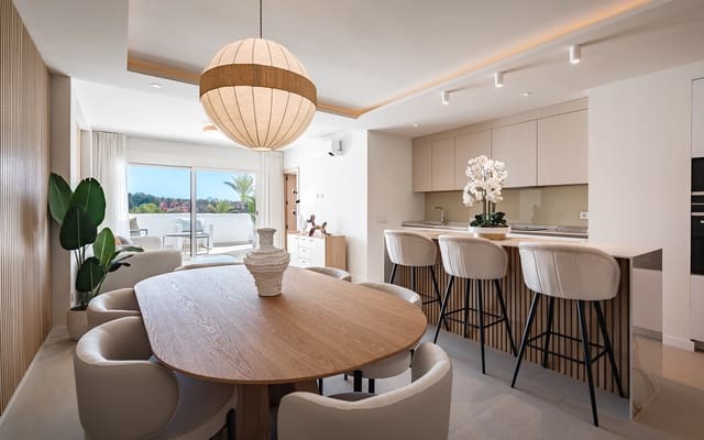 2 slaapkamer Appartement te koop in Marbella met zwembad garage - € 670.000 (Ref: 9616604)