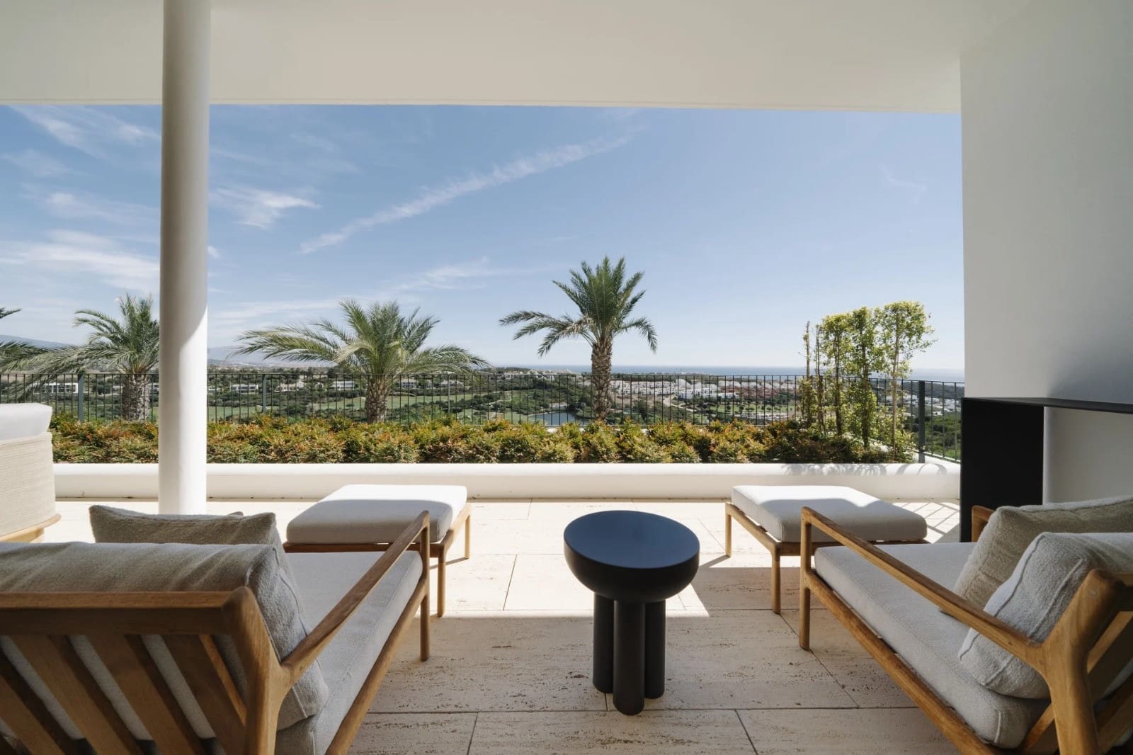 3 chambre Appartement à vendre à Casares avec piscine garage - 2 495 000 € (Ref: 9616606)