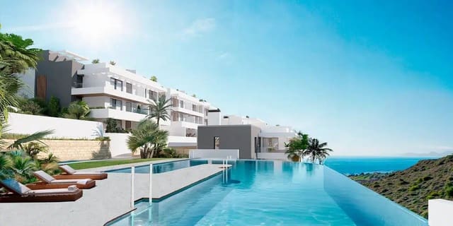 Apartamento de 3 habitaciones en Manilva en venta con piscina garaje - 365.000 € (Ref: 9616618)