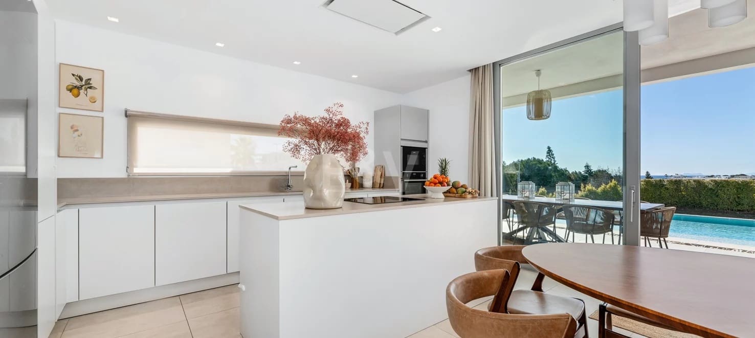 4 quarto Moradia para venda em Marbella com piscina garagem - 2 175 000 € (Ref: 9616622)