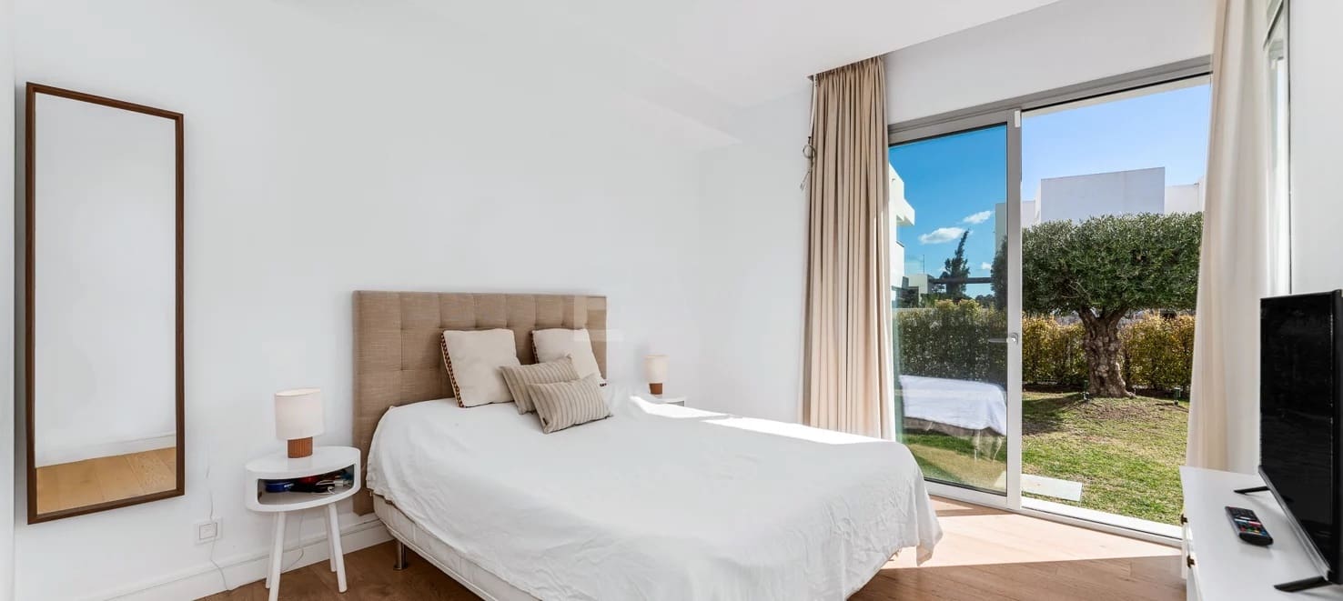 4 quarto Moradia para venda em Marbella com piscina garagem - 2 175 000 € (Ref: 9616622)