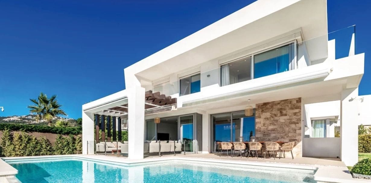 4 quarto Moradia para venda em Marbella com piscina garagem - 2 175 000 € (Ref: 9616622)