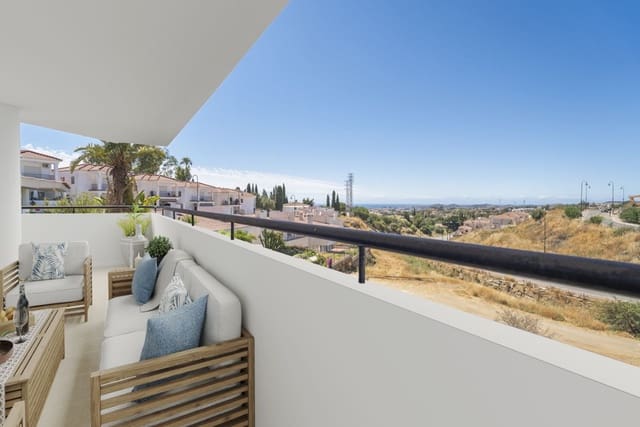 3 bedroom Villa for sale in Mijas Costa, Mijas with pool garage - € 750,000 (Ref: 9616627)