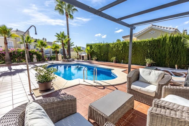 3 sypialnia Willa na sprzedaż w Alhaurín el Grande z basenem garażem - 695 000 € (Ref: 9616632)