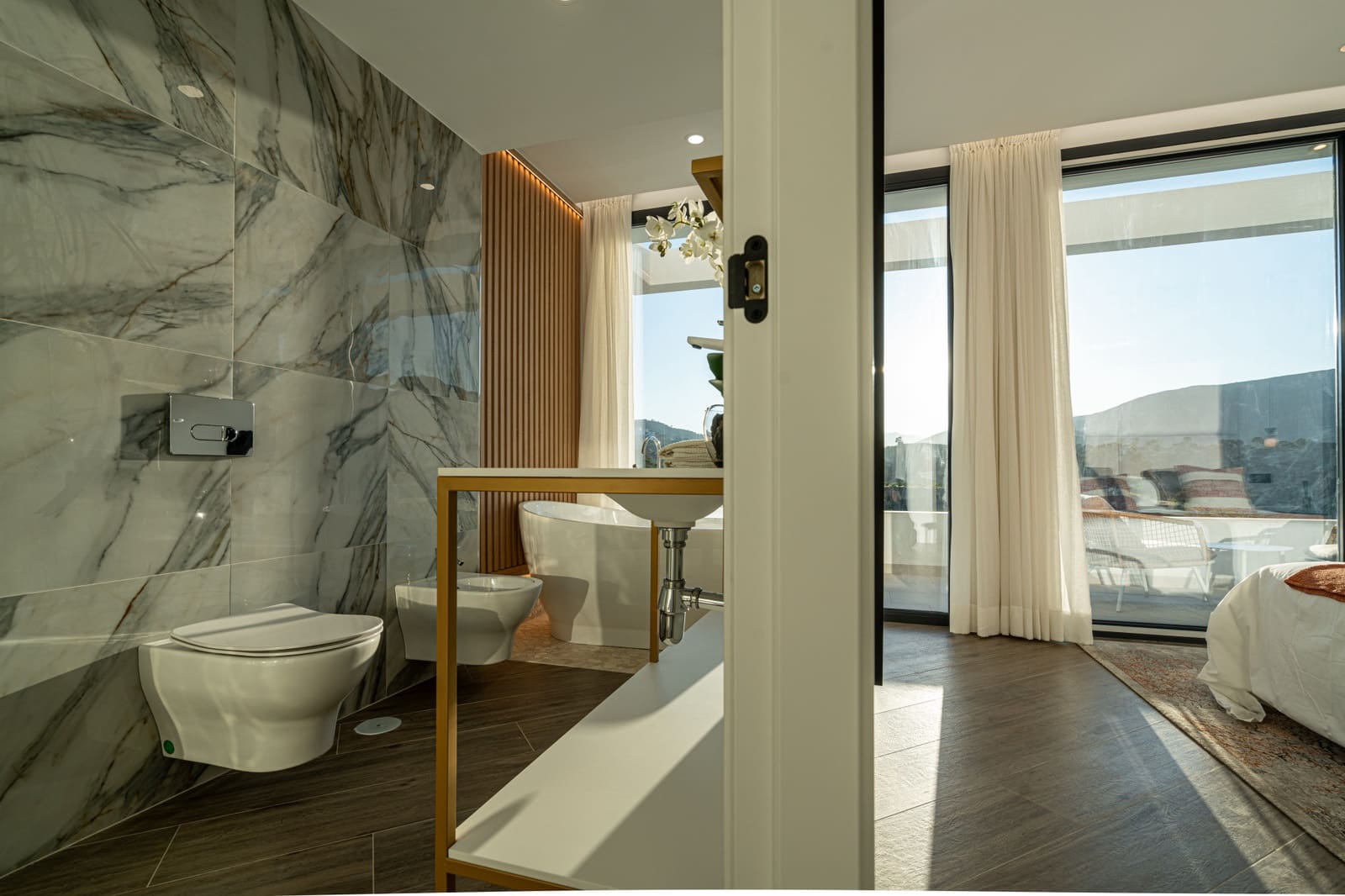 4 sypialnia Willa na sprzedaż w La Cala de Mijas z basenem garażem - 1 150 000 € (Ref: 9616639)