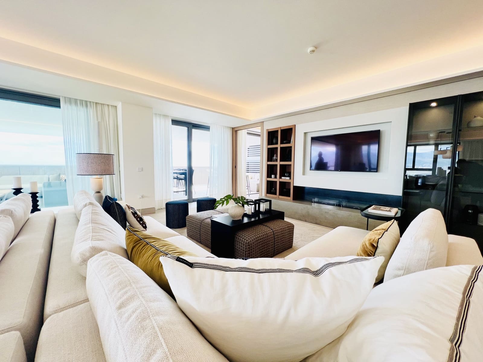 4 soverom Leilighet til salgs i Malaga by med svømmebasseng garasje - € 2 236 000 (Ref: 9616651)