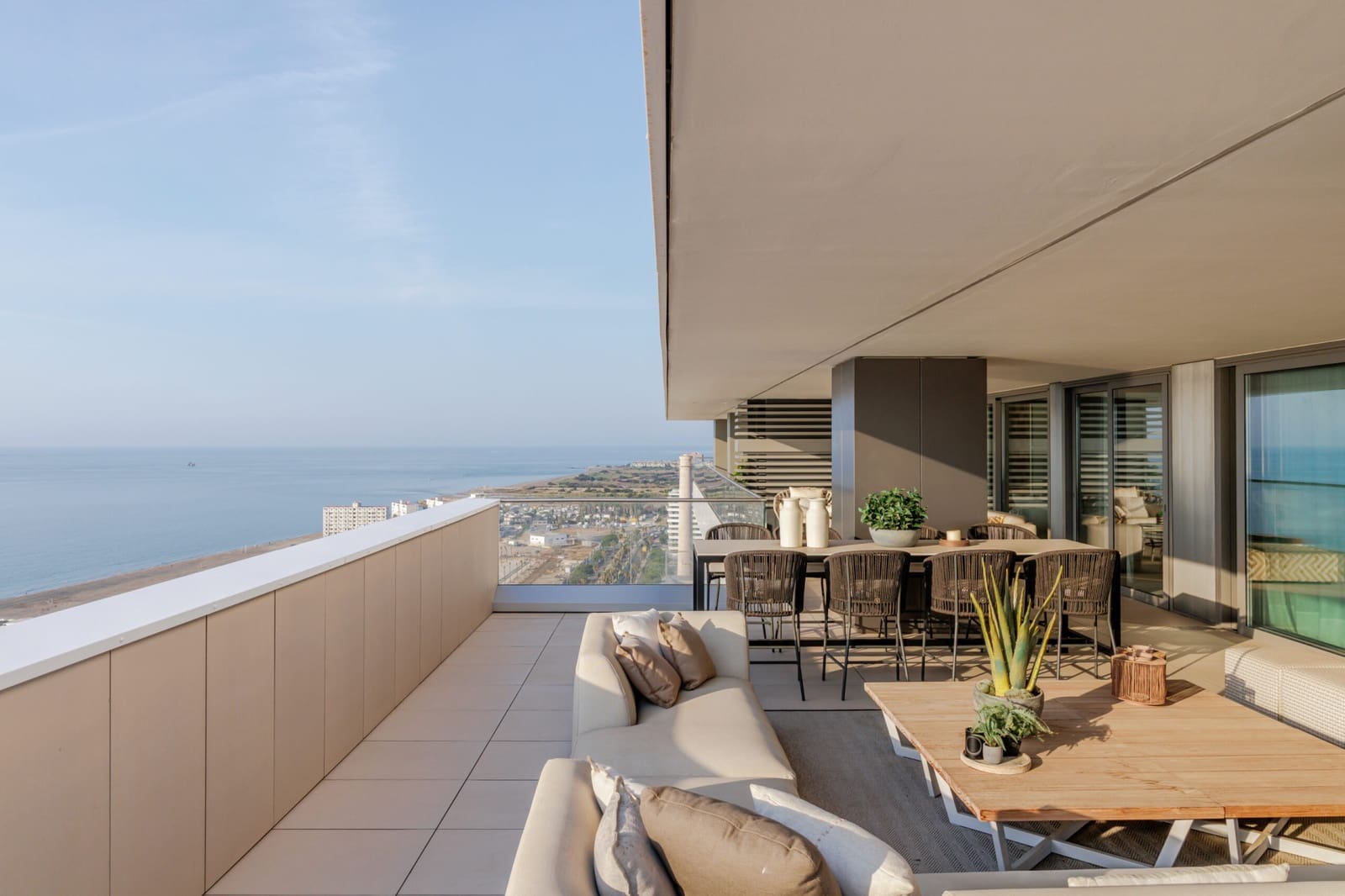 4 quarto Penthouse para venda em Malaga cidade com piscina garagem - 4 408 000 € (Ref: 9616651)