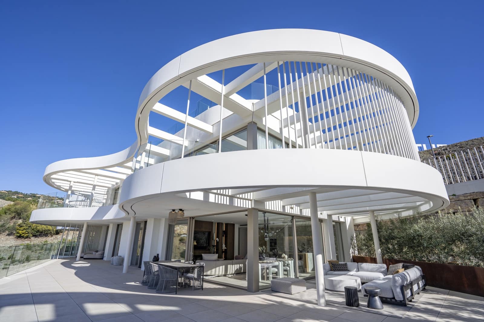 2 makuuhuone Huoneisto myytävänä paikassa Marbella mukana uima-altaan 
autotalli - 899 000 € (Ref: 9616659)