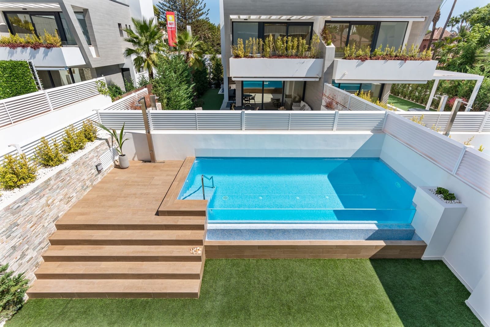 5 soverom Hus til salgs i Marbella med svømmebasseng garasje - € 2 395 000 (Ref: 9616677)