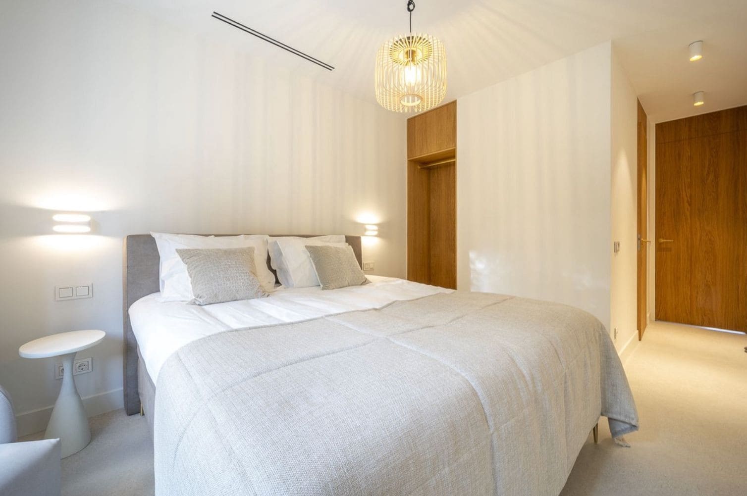 5 soveværelse Villa til salg i Estepona med swimmingpool garage - € 2.100.000 (Ref: 9616684)