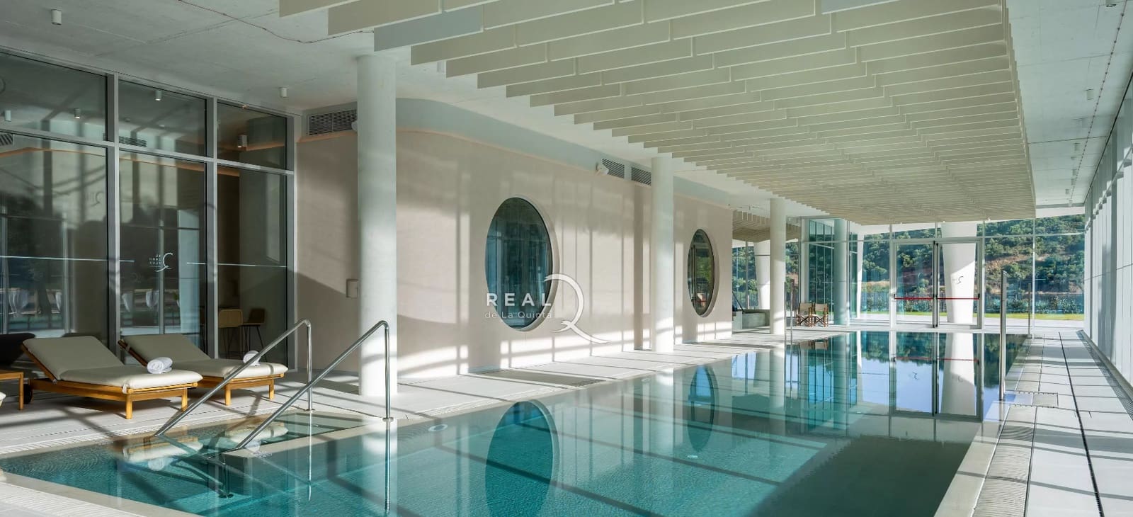 4 soveværelse Lejlighed til salg i Marbella med swimmingpool garage - € 2.200.000 (Ref: 9616690)